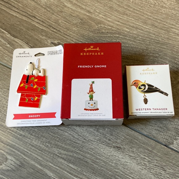 Hallmark Holiday Bundle Of Hallmark Christmas Tree Ornaments Poshmark